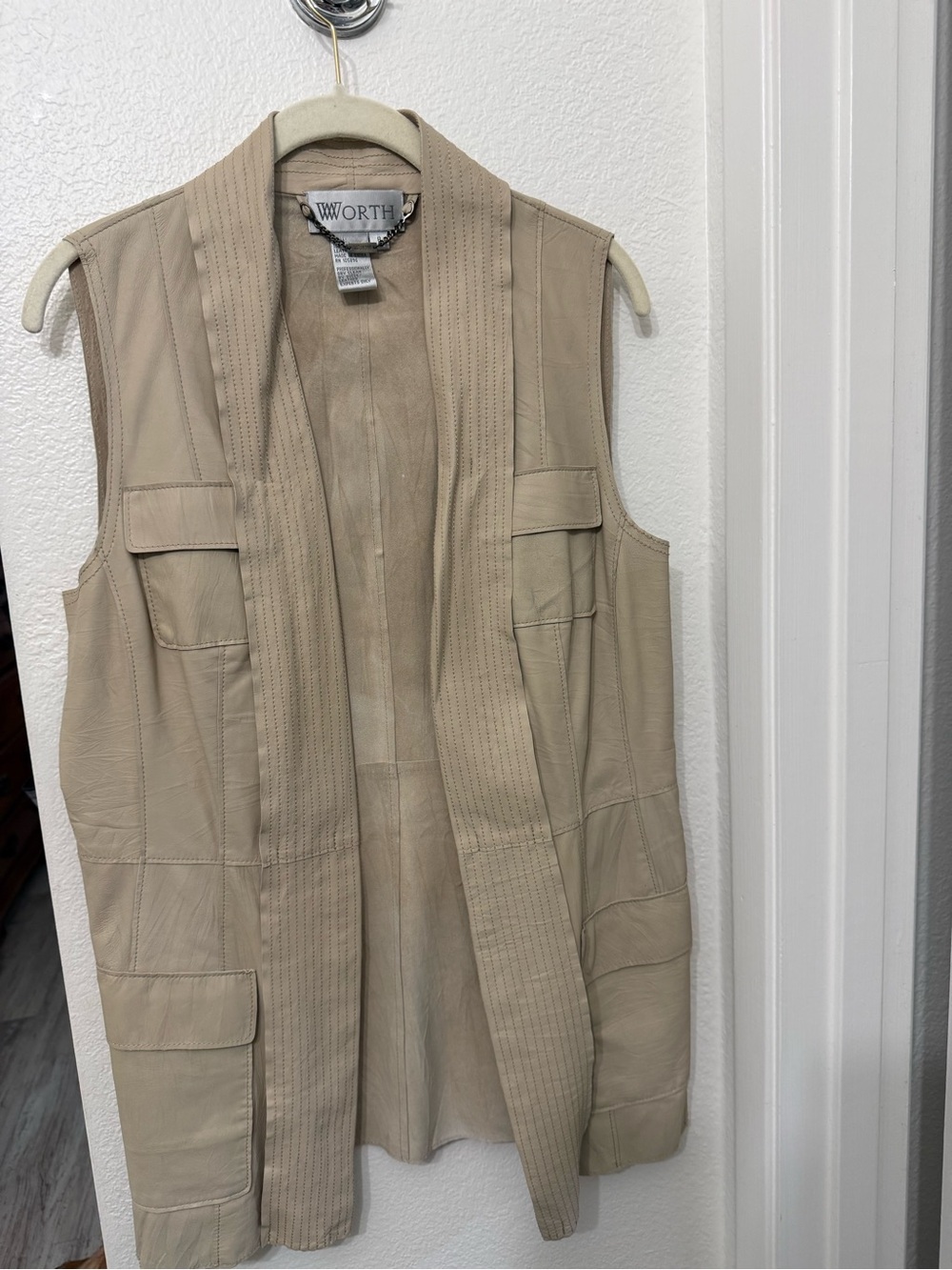 Worth Women’s Sleeveless Leather Vest - Beige